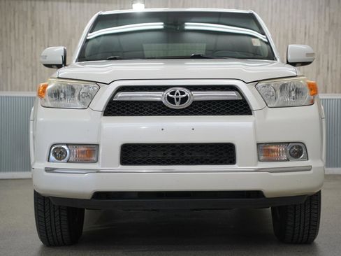 Used 2010 Toyota 4Runner SR5 image 3