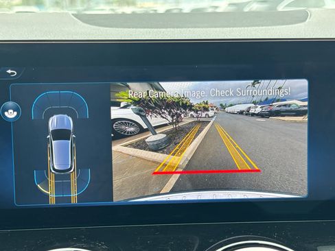 Used 2025 Mercedes-Benz GLA 250 4MATIC image 25