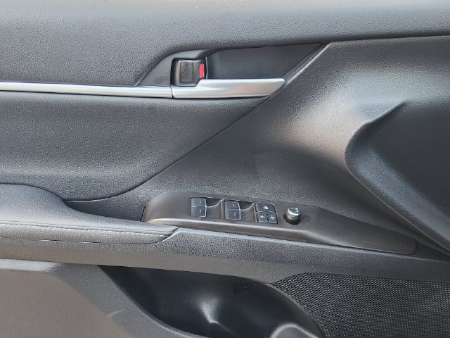 Used 2023 Toyota Camry XSE w/ Navigation Package FWD image 17