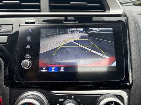 Used 2020 Honda Fit EX image 19