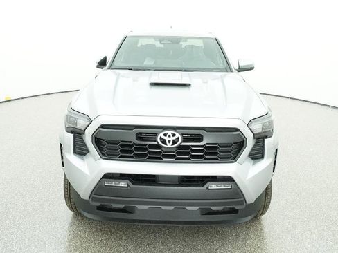 New 2025 Toyota Tacoma TRD Sport image 34
