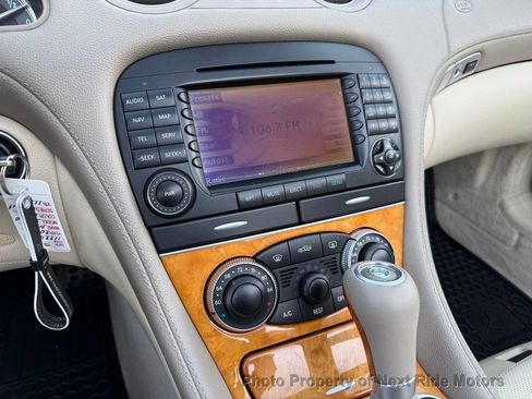 Used 2006 Mercedes-Benz SL 500 image 30