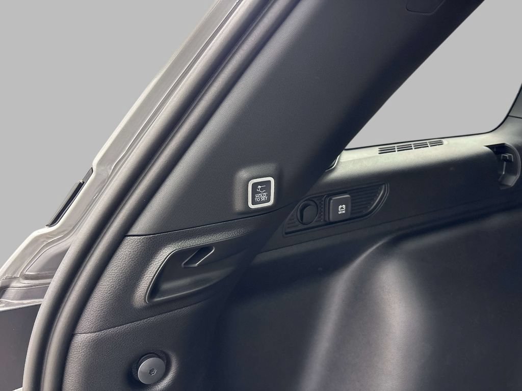 New 2026 Jeep Grand Cherokee Altitude AWD/4WD image 5