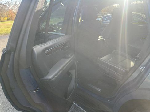 Certified 2025 Chevrolet Tahoe Premier image 13