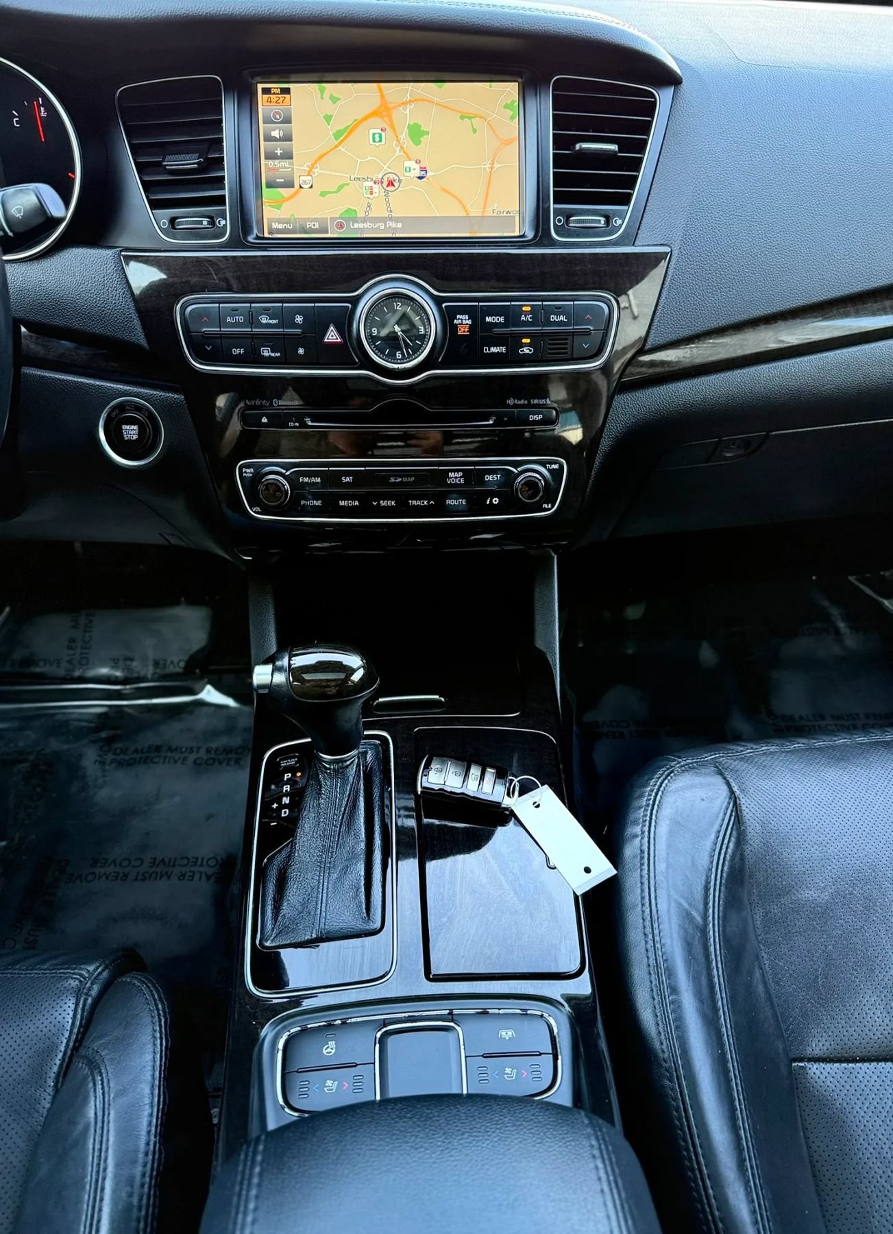 Used 2015 Kia Cadenza Premium w/ Luxury Package FWD image 22