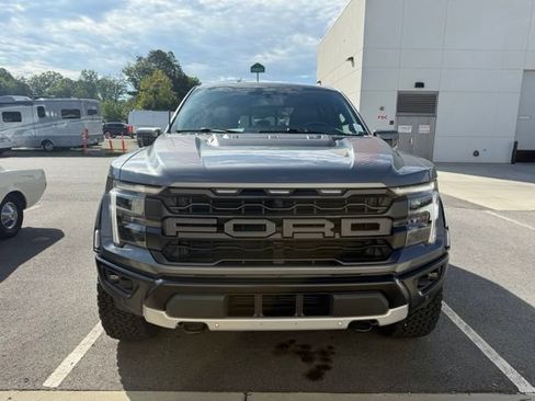 Used 2025 Ford F150 Raptor AWD/4WD image 2