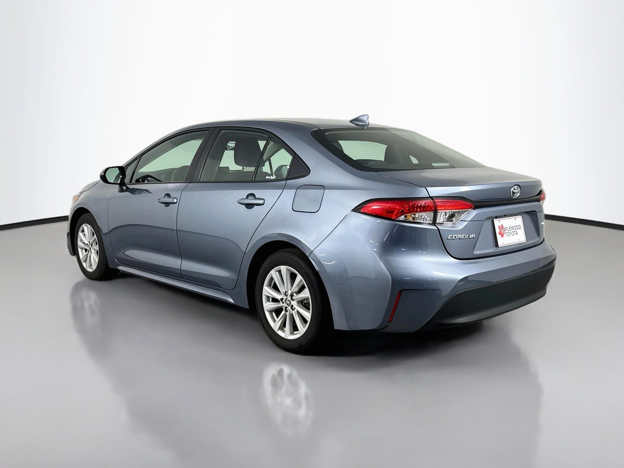 Certified 2026 Toyota Corolla LE w/ LE Premium Package FWD image 5