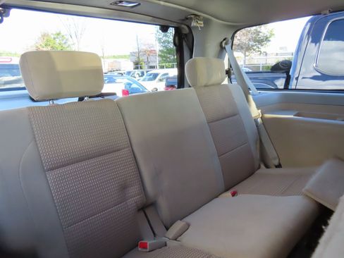 Used 2014 Nissan Armada SV image 34