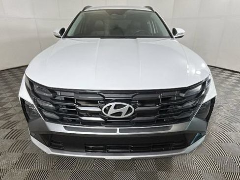 Used 2025 Hyundai Tucson SEL FWD image 7