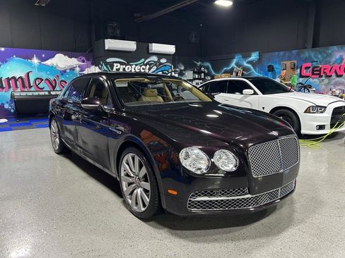 Used 2014 Bentley Flying Spur W12 image 21