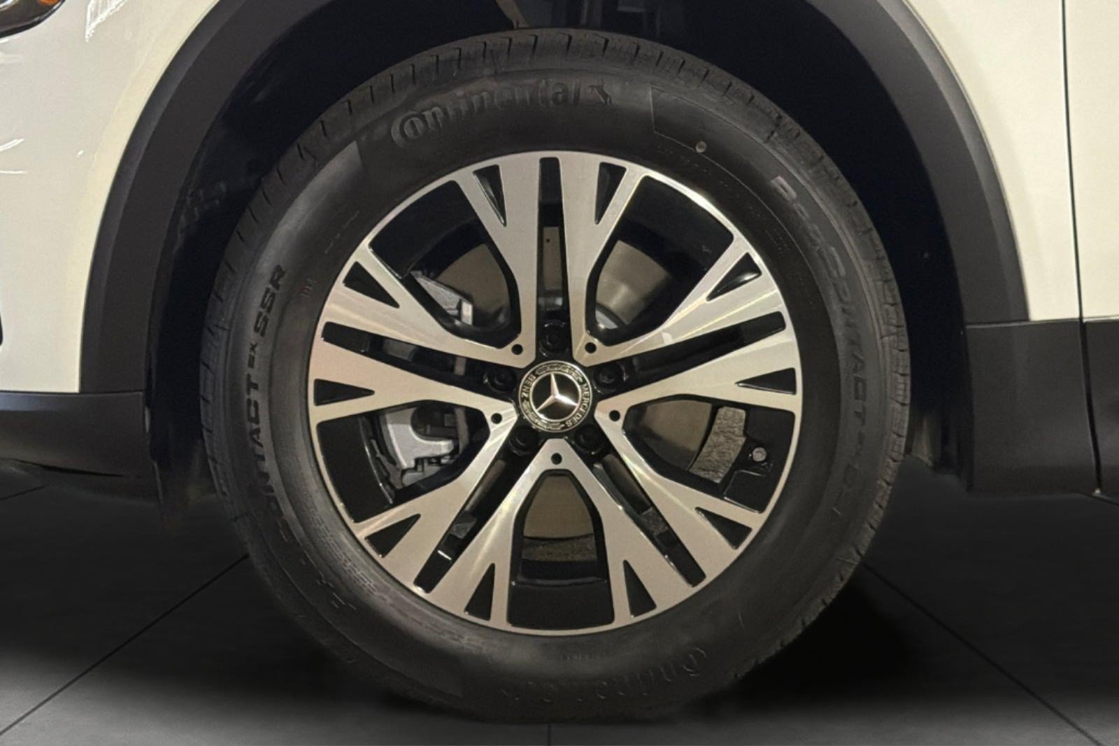 New 2026 Mercedes-Benz GLB 250 image 24