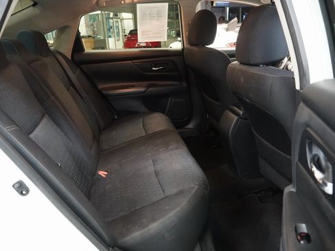 Used 2016 Nissan Altima 2.5 S w/ Power Driver Seat Package image 28