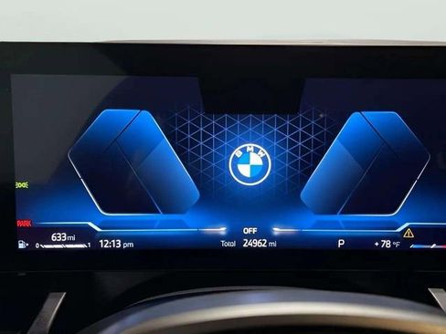 Used 2025 BMW 530i w/ Premium Package RWD image 12