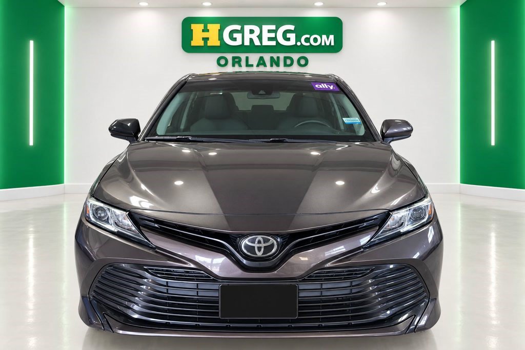 Used 2020 Toyota Camry LE FWD image 7