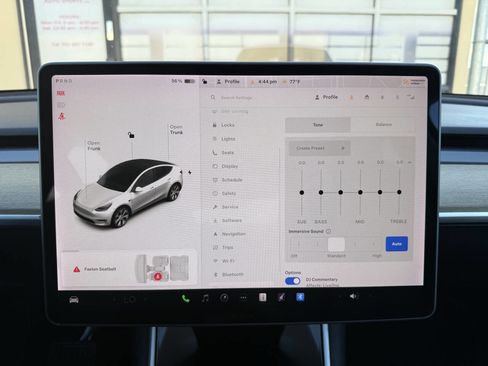 Used 2021 Tesla Model Y Long Range AWD/4WD image 17