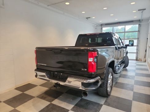Used 2020 Chevrolet Silverado 2500 LTZ w/ LTZ Plus Package AWD/4WD image 6