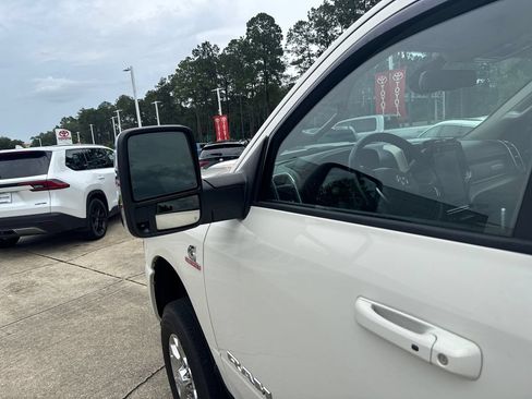 Used 2024 RAM 2500 Laramie AWD/4WD image 14