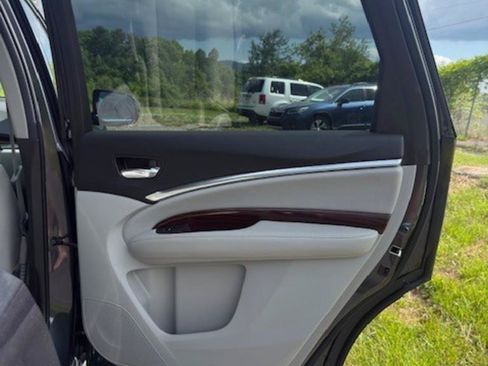 Used 2016 Acura MDX FWD image 18