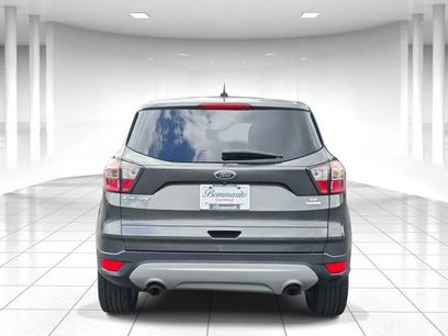 Used 2017 Ford Escape SE