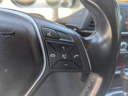 Used 2012 Mercedes-Benz E 350 Cabriolet image 17