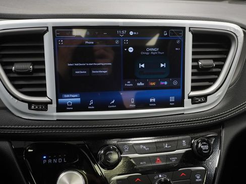 New 2027 Chrysler Pacifica Select AWD/4WD image 23