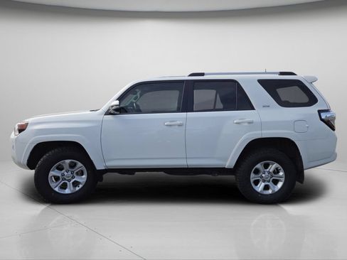 Certified 2024 Toyota 4Runner SR5 Premium w/ SR5 Premium Package AWD/4WD image 22