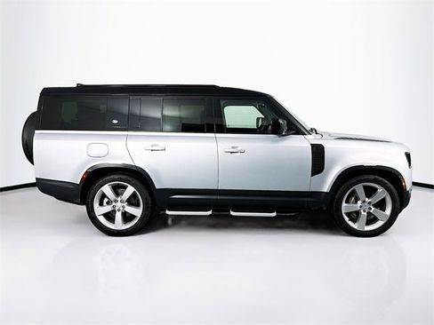 Certified 2024 Land Rover Defender 130 S image 4