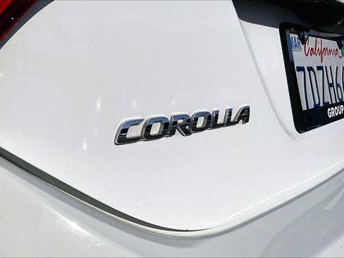 Used 2014 Toyota Corolla S FWD image 9