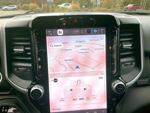 New 2026 RAM 1500 4x4 Crew Cab image 17