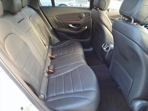Certified 2022 Mercedes-Benz GLC 300 image 20