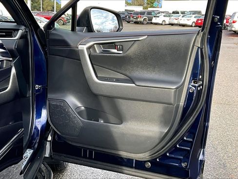 Used 2021 Toyota RAV4 XSE w/ Weather Package image 22