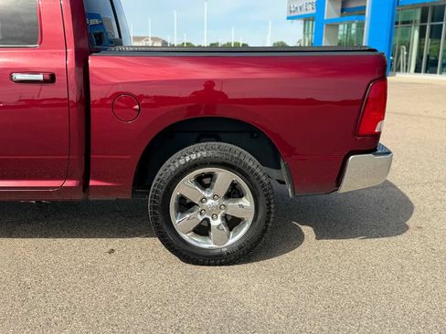Used 2018 RAM 1500 Big Horn AWD/4WD image 12