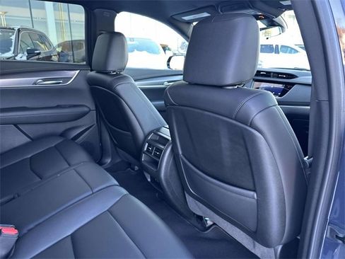 Used 2024 Cadillac XT5 Luxury image 24