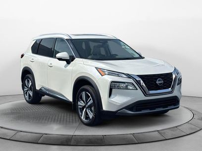 Used 2023 Nissan Rogue SL