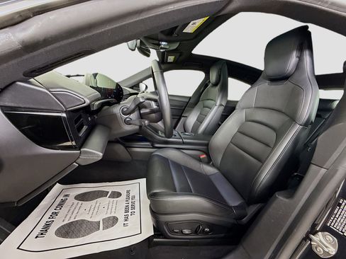 Used 2020 Porsche Taycan 4S w/ Premium Package image 22