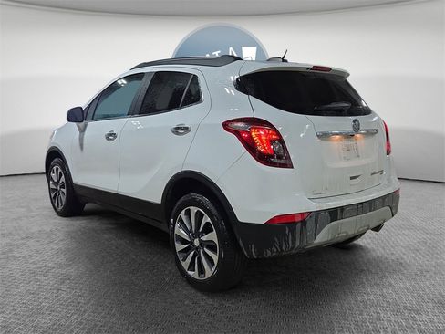 Used 2022 Buick Encore Preferred w/ Safety Package image 6