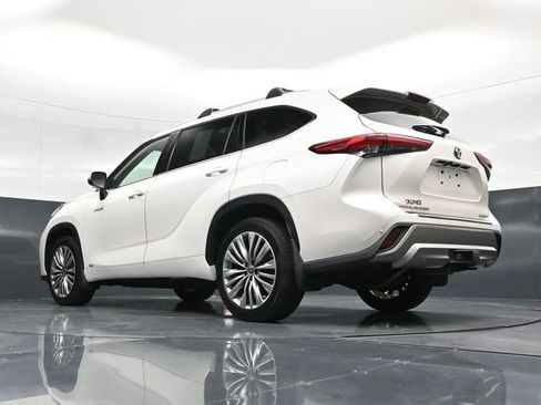 Used 2021 Toyota Highlander Platinum AWD/4WD image 64