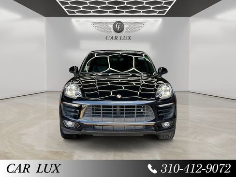 Used 2018 Porsche Macan Sport Edition AWD/4WD image 8