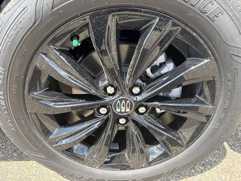 New 2026 Buick Envista Sport Touring w/ Convenience I Package FWD image 7