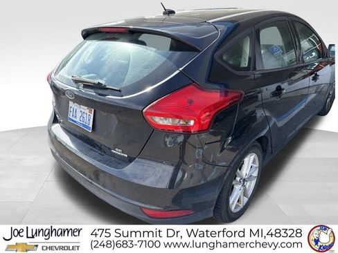Used 2016 Ford Focus SE FWD image 5