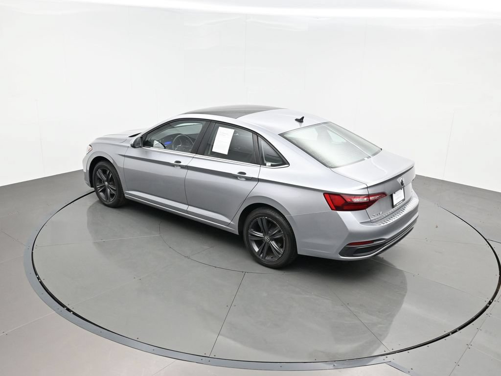Used 2022 Volkswagen Jetta SE FWD image 39