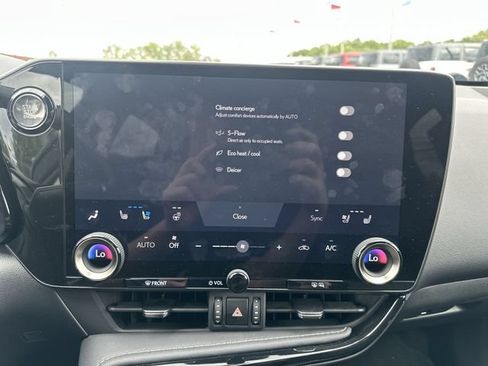 Used 2025 Lexus NX 350 AWD w/ Cold Area Package image 19