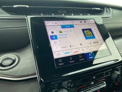 New 2025 Jeep Grand Cherokee Laredo X w/ Luxury Tech Group I image 28