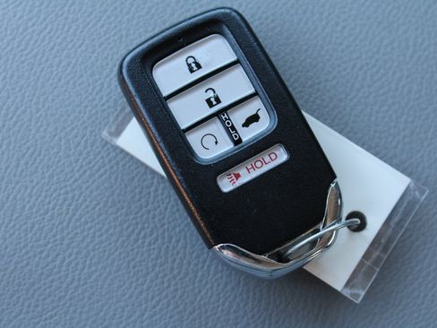 Used 2022 Honda CR-V Touring image 22