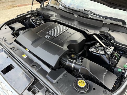 Used 2015 Land Rover Range Rover Sport HSE image 27