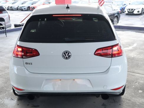 Used 2017 Volkswagen GTI S FWD image 6
