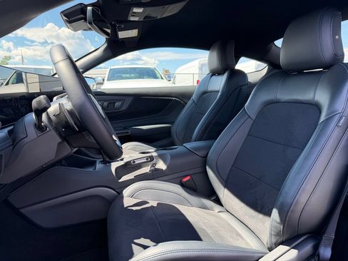 Used 2025 Ford Mustang Dark Horse RWD image 31