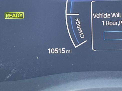 Used 2025 Toyota Camry SE FWD image 28
