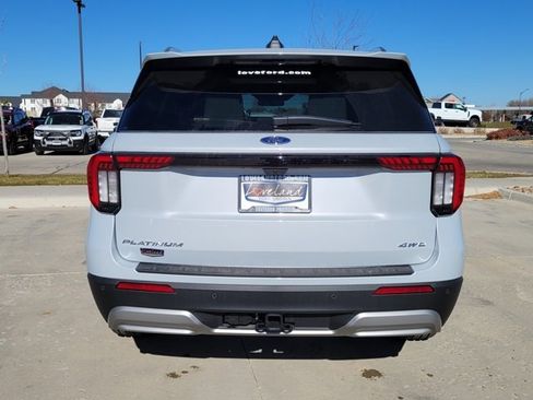 New 2026 Ford Explorer Platinum w/ LUX Leather Package image 11