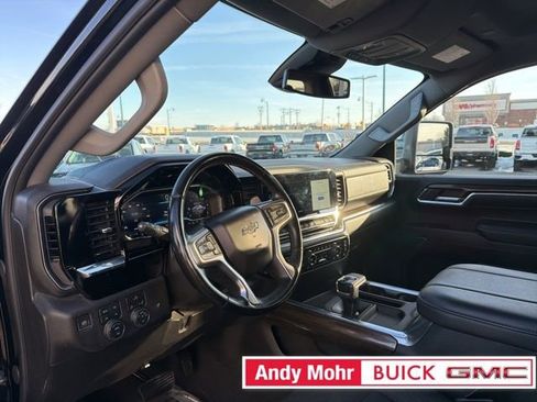 Used 2024 Chevrolet Silverado 1500 RST image 18